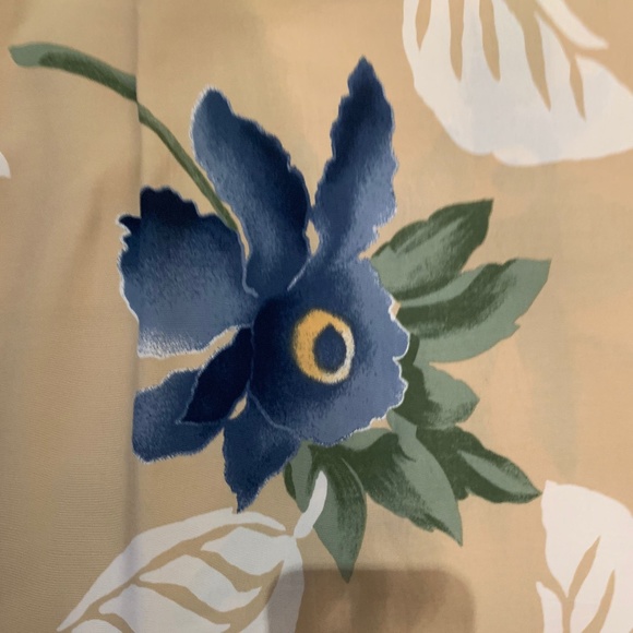 Men's short sleeves woven all over printed shirt - Picture 4 of 5